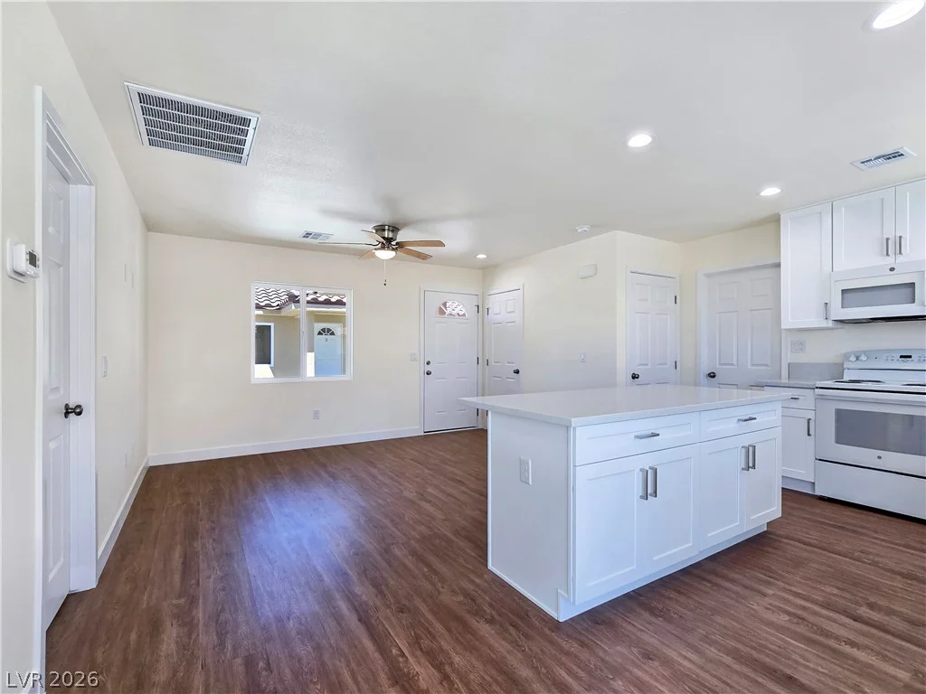 660 San Lorenzo, Pahrump, NV 89048