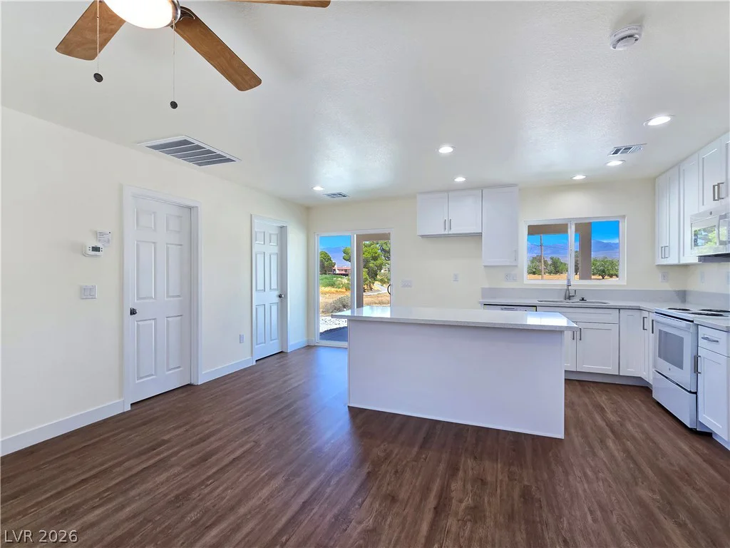 660 San Lorenzo, Pahrump, NV 89048