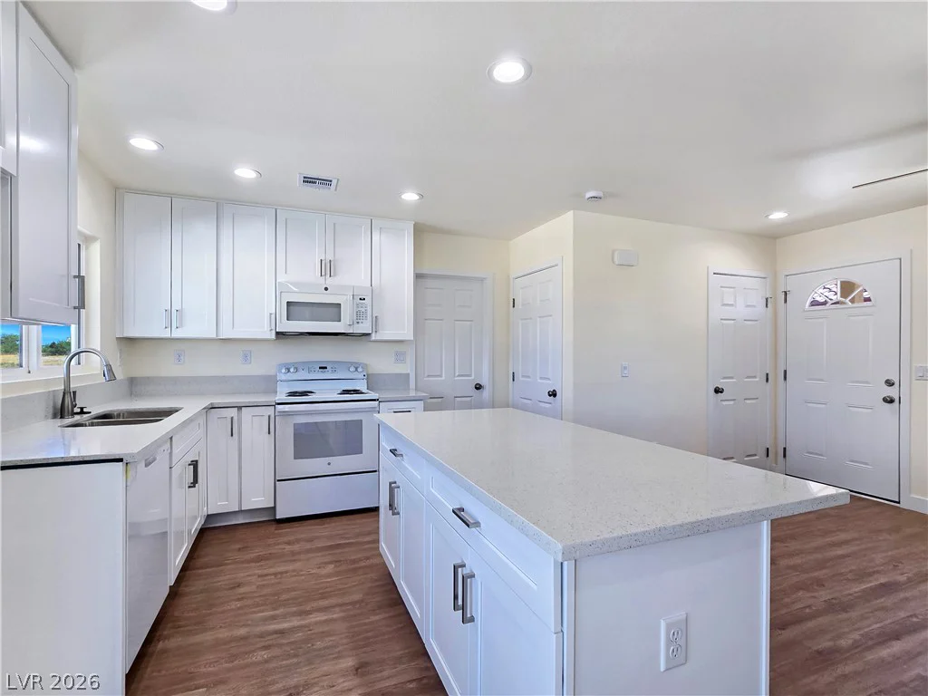 660 San Lorenzo, Pahrump, NV 89048