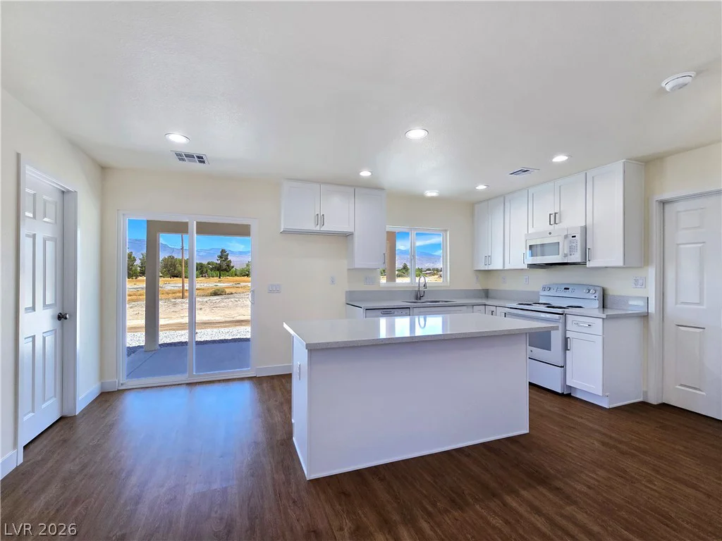 660 San Lorenzo, Pahrump, NV 89048