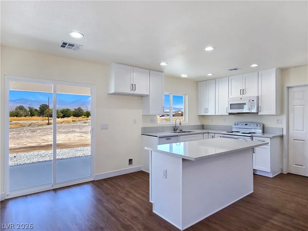 660 San Lorenzo, Pahrump, NV 89048