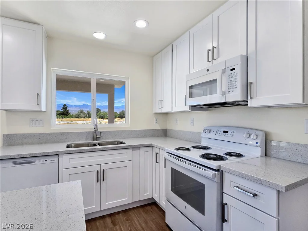 660 San Lorenzo, Pahrump, NV 89048