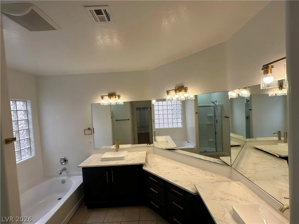5728 Flying Birdie, Las Vegas, NV 89122