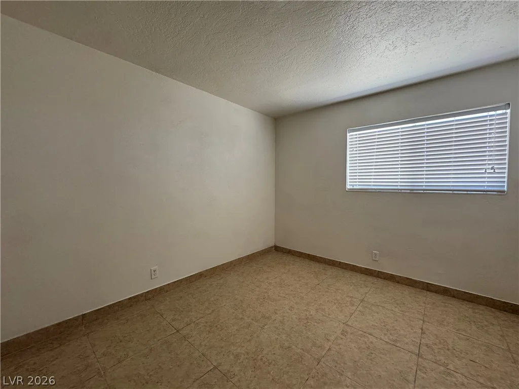 1815 Evelyn, Henderson, NV 89011