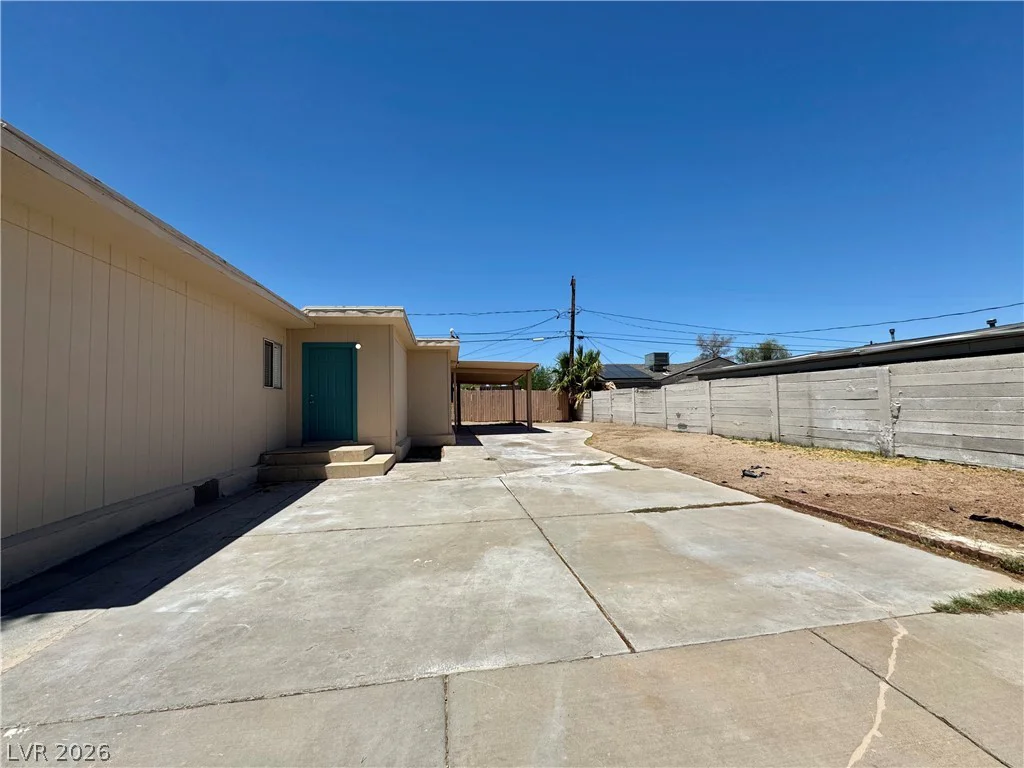 1815 Evelyn, Henderson, NV 89011