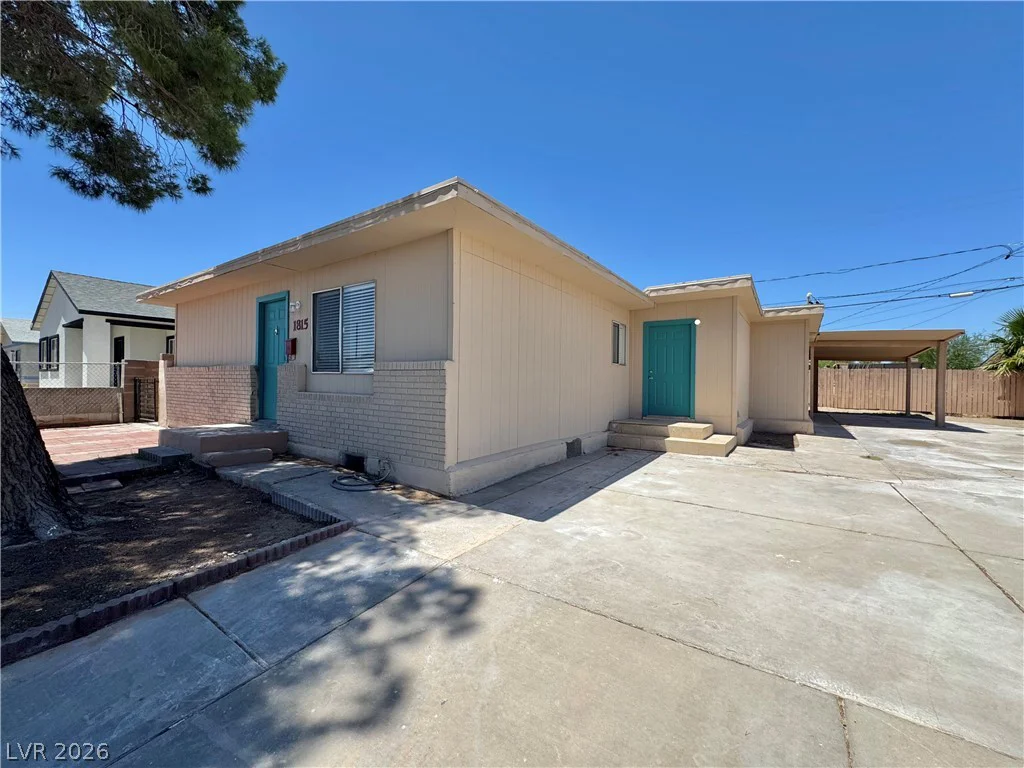 1815 Evelyn, Henderson, NV 89011