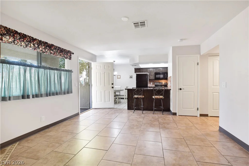 1321 Cinder Rock, Las Vegas, NV 89128