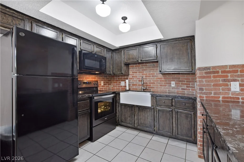 1321 Cinder Rock, Las Vegas, NV 89128