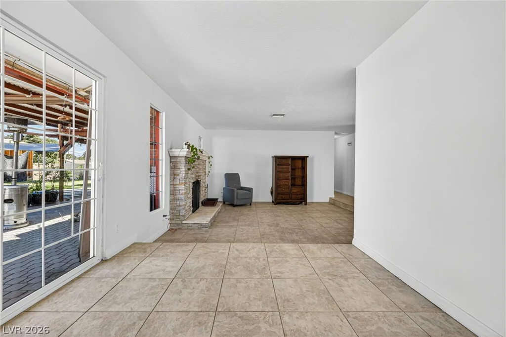4534 Emerald, Las Vegas, NV 89120