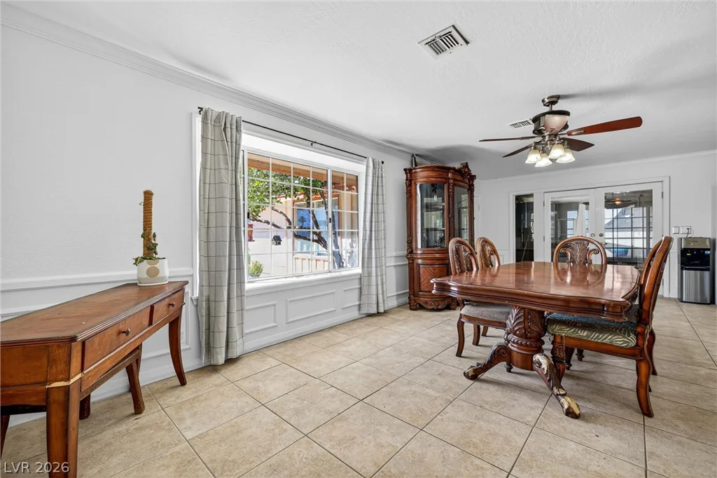 4534 Emerald, Las Vegas, NV 89120