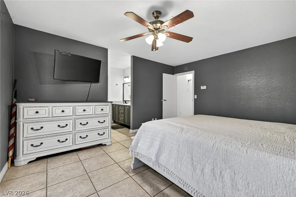 4534 Emerald, Las Vegas, NV 89120