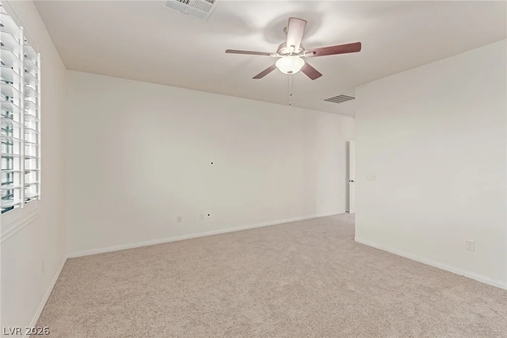 10407 Hemingway, Las Vegas, NV 89149