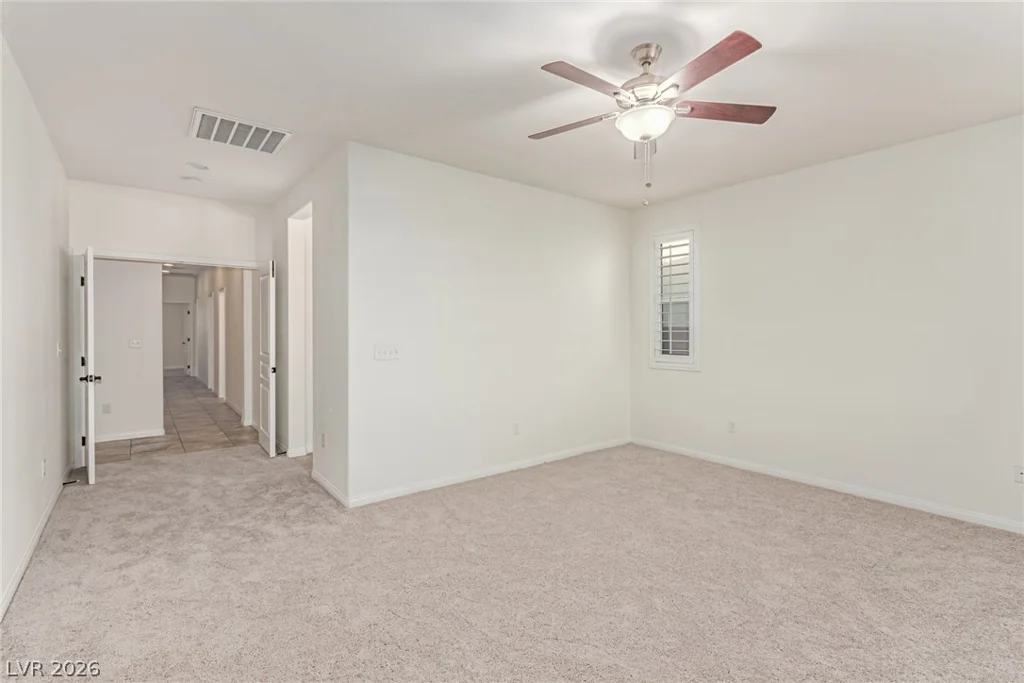 10407 Hemingway, Las Vegas, NV 89149