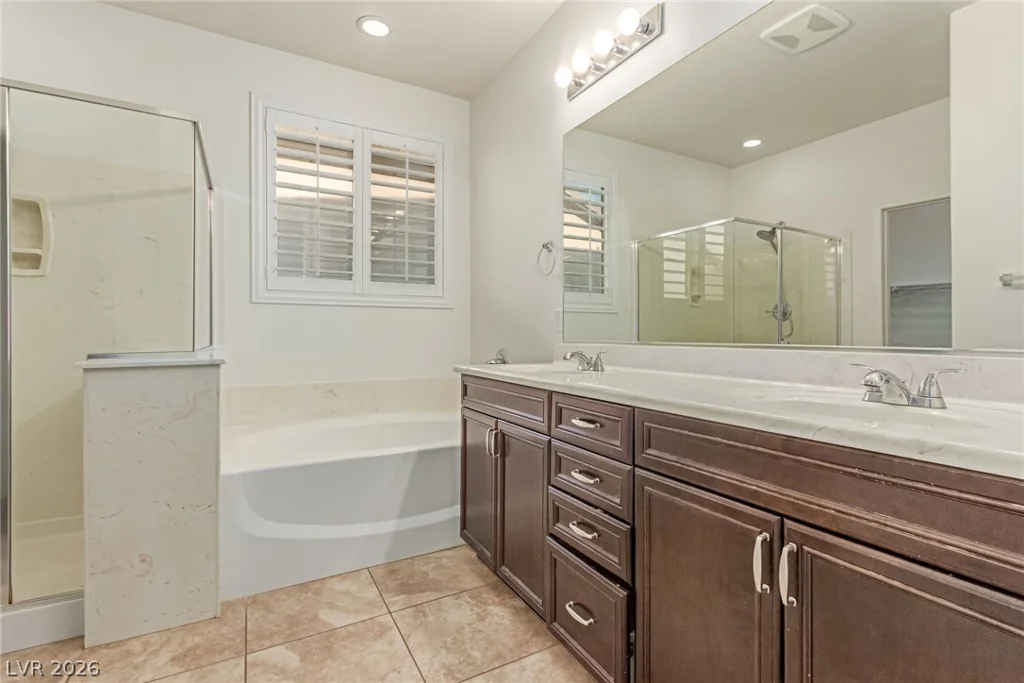 10407 Hemingway, Las Vegas, NV 89149