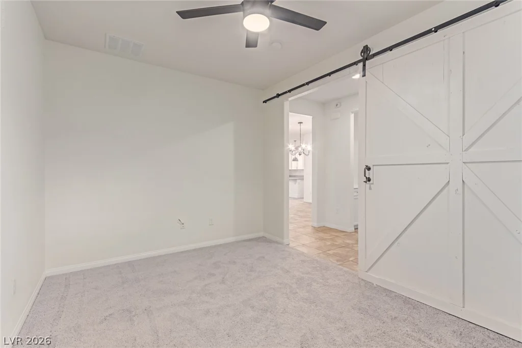 10407 Hemingway, Las Vegas, NV 89149