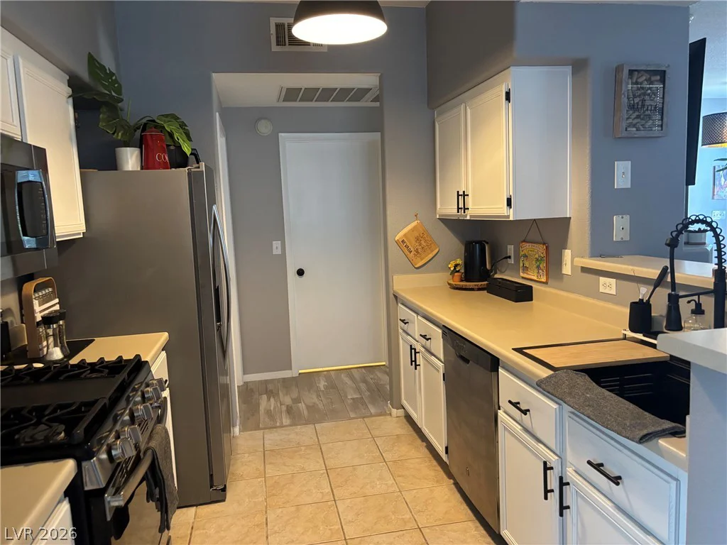 9050 Warm Springs, Las Vegas, NV 89148