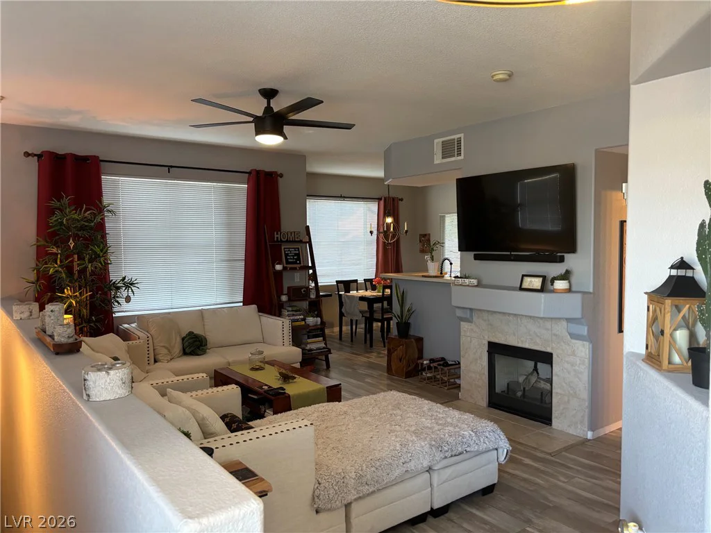 9050 Warm Springs, Las Vegas, NV 89148