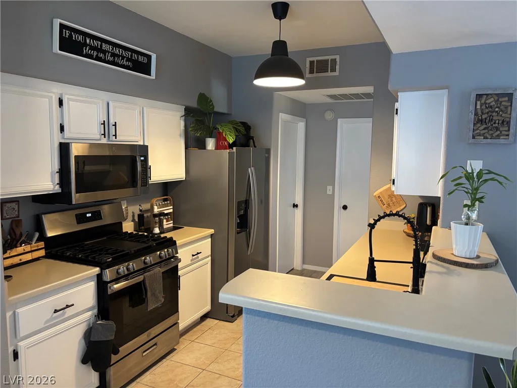 9050 Warm Springs, Las Vegas, NV 89148