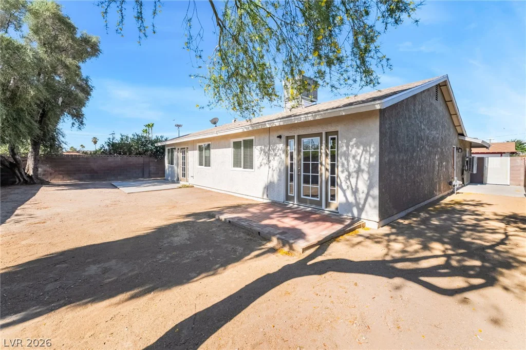 417 Meadow Valley, Las Vegas, NV 89107
