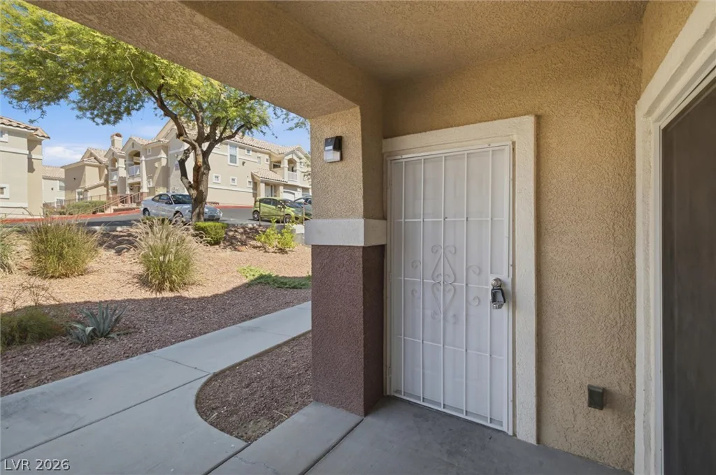 5855 Valley, North Las Vegas, NV 89031