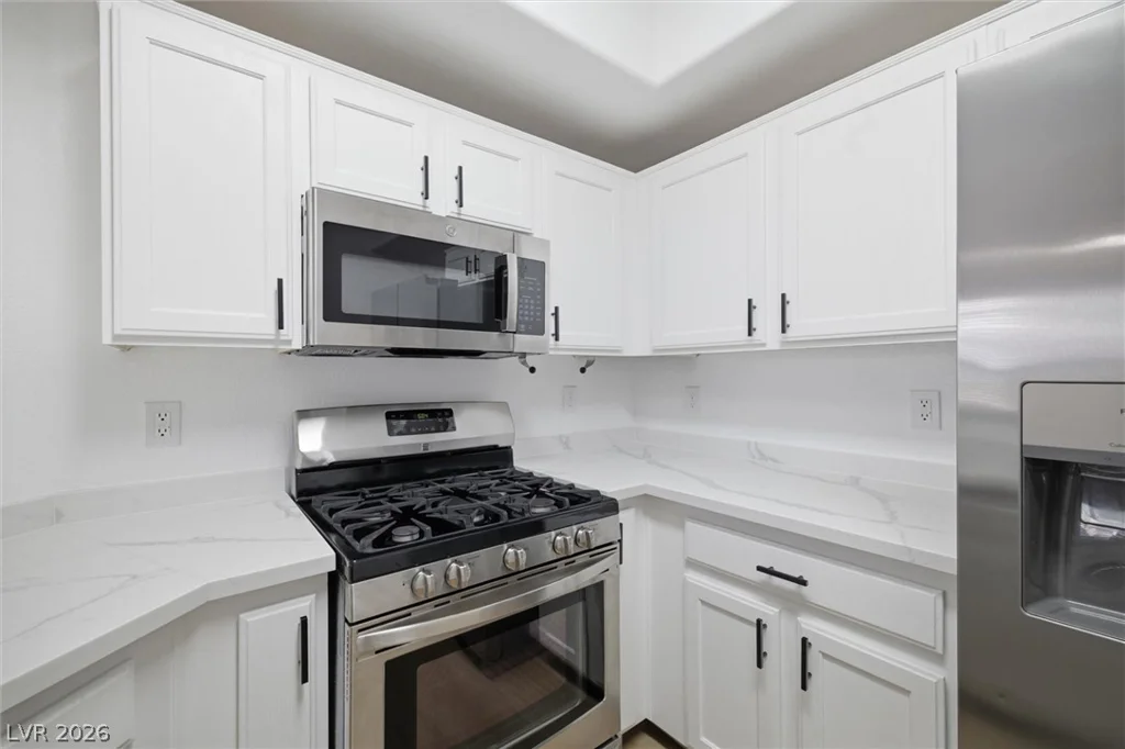 5855 Valley, North Las Vegas, NV 89031