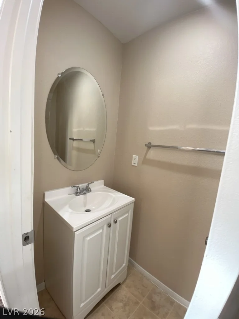 5680 Woods Crossing, Las Vegas, NV 89148