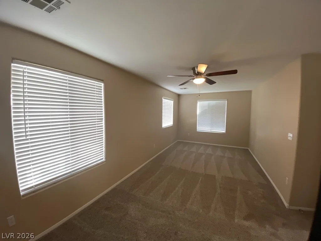 5680 Woods Crossing, Las Vegas, NV 89148