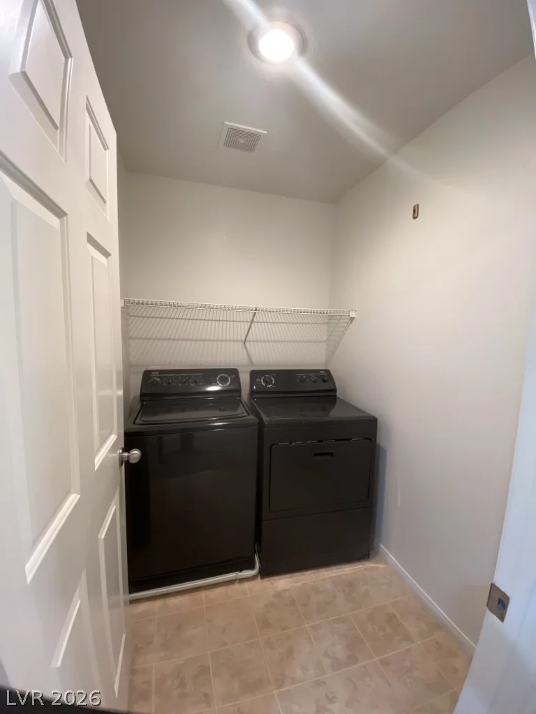 5680 Woods Crossing, Las Vegas, NV 89148