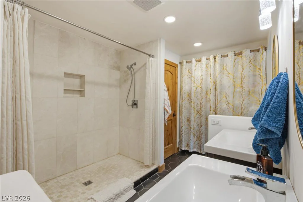 154 Oak Trail, Cold Creek, NV 89124