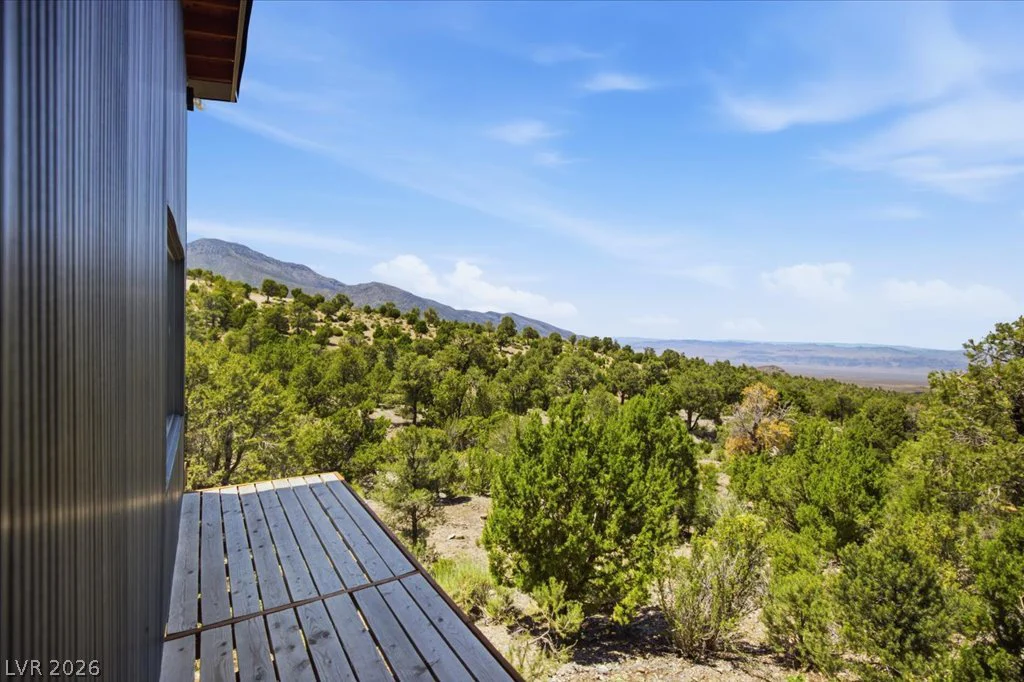 154 Oak Trail, Cold Creek, NV 89124