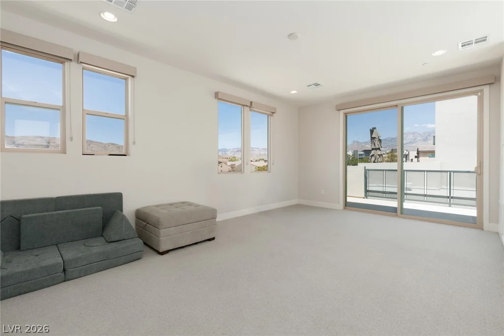 11335 Gravitation, Las Vegas, NV 89135