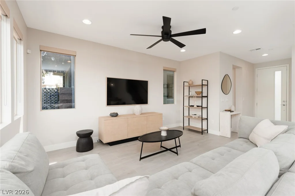 11335 Gravitation, Las Vegas, NV 89135