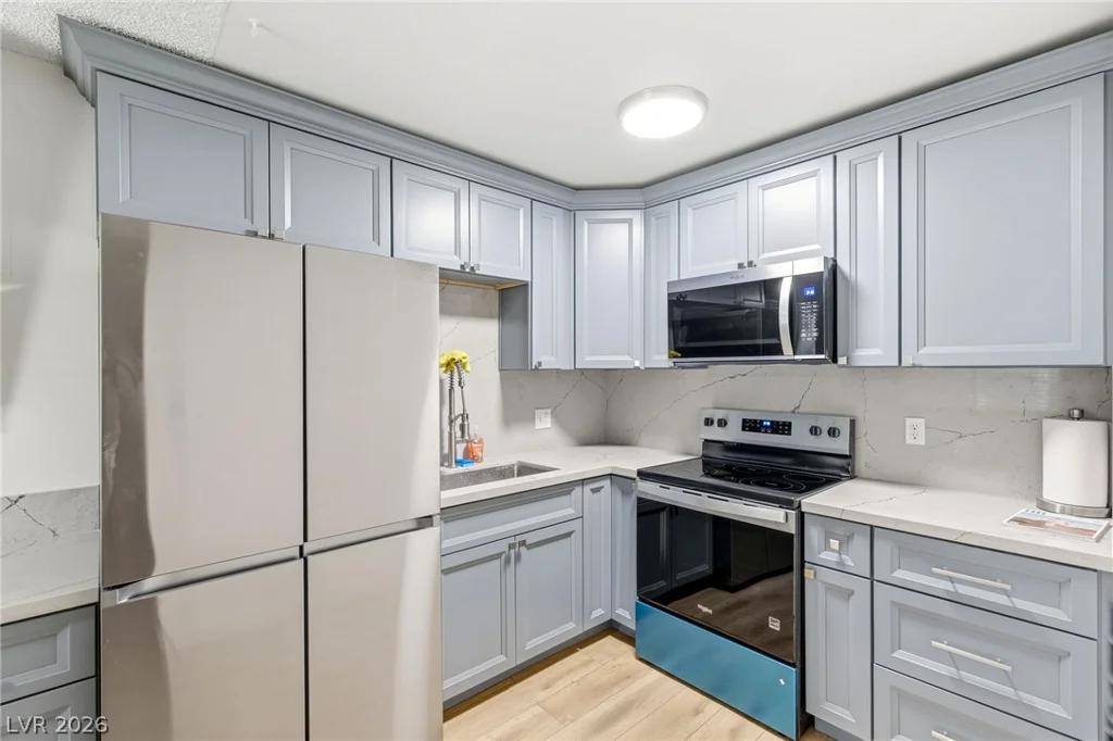 208 Orland, Las Vegas, NV 89107