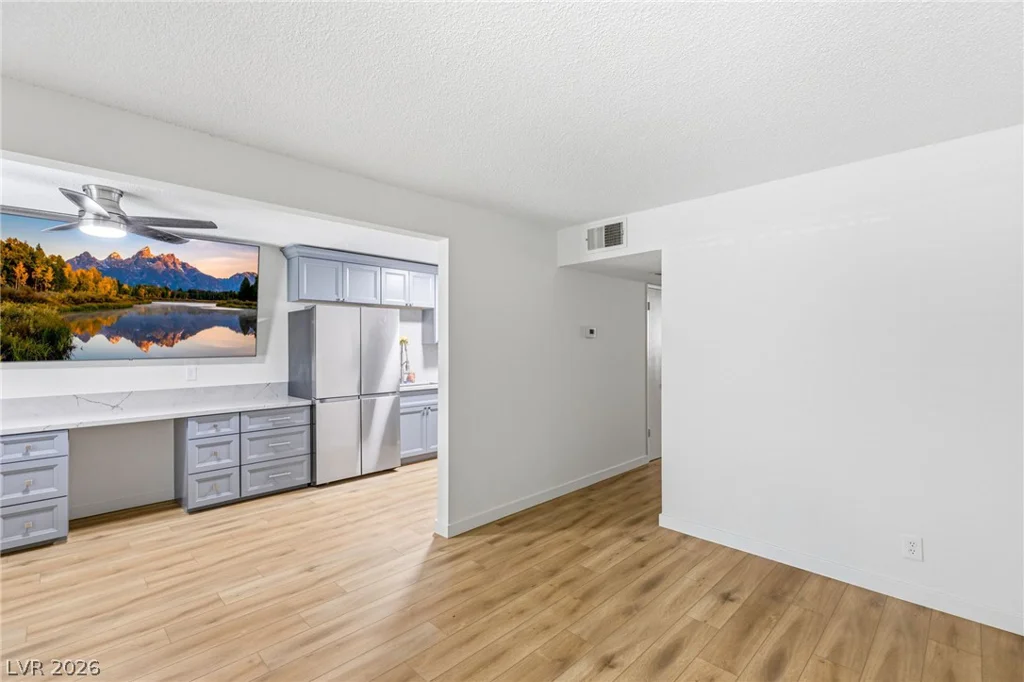 208 Orland, Las Vegas, NV 89107