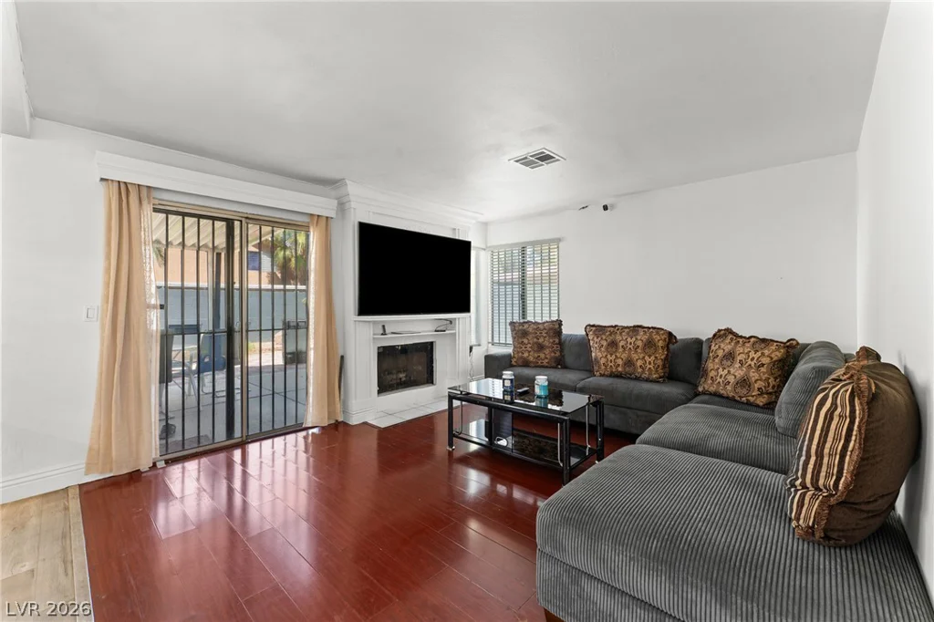 4770 Trevins, Las Vegas, NV 89103