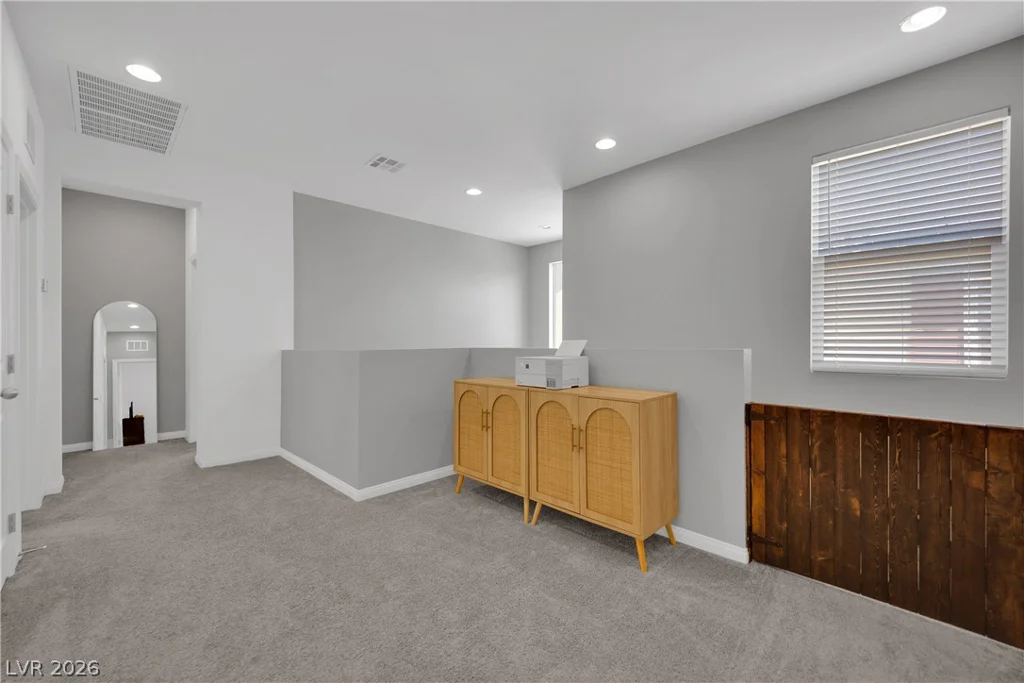 8031 Skye Bridge, Las Vegas, NV 89166