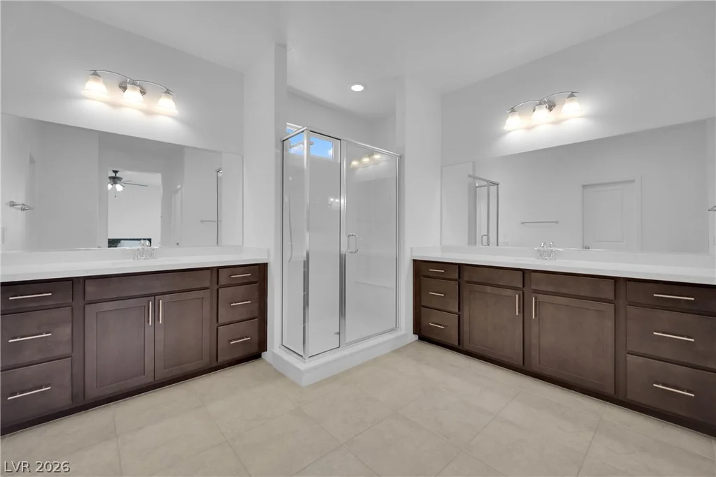 8031 Skye Bridge, Las Vegas, NV 89166