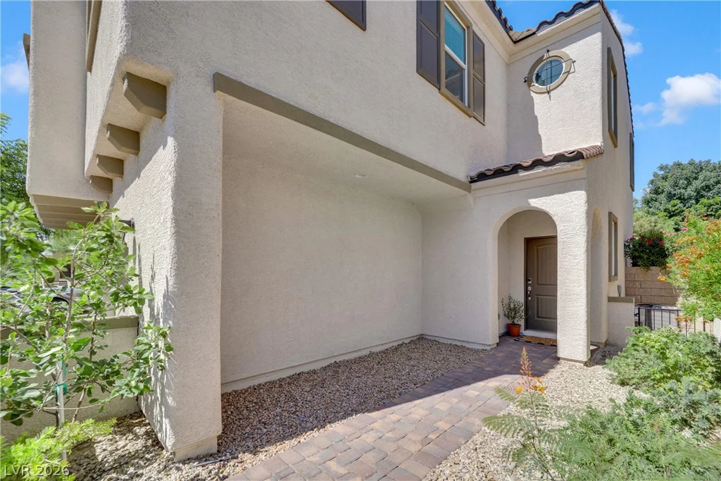 8031 Skye Bridge, Las Vegas, NV 89166