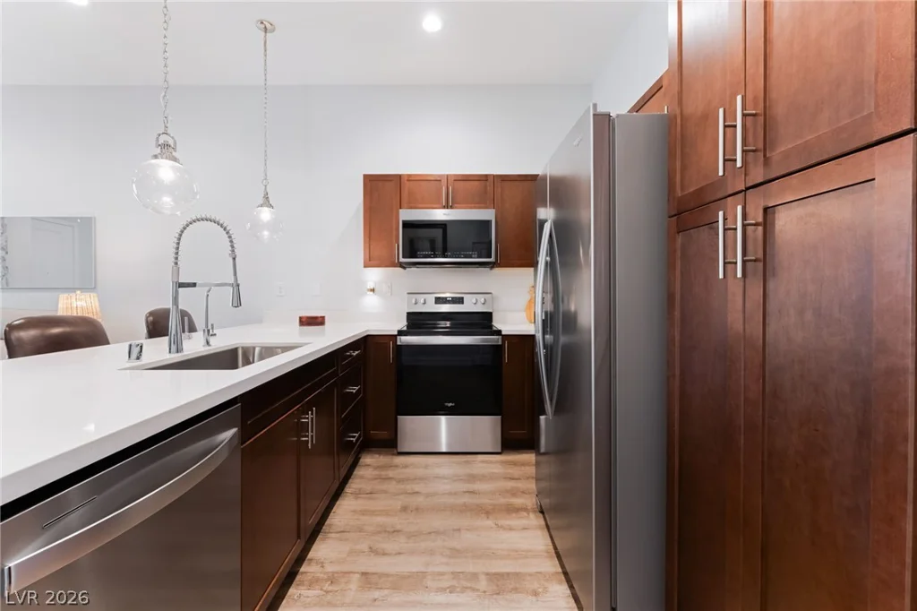 6432 Spring Jog, Las Vegas, NV 89166