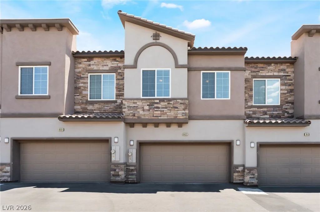6432 Spring Jog, Las Vegas, NV 89166