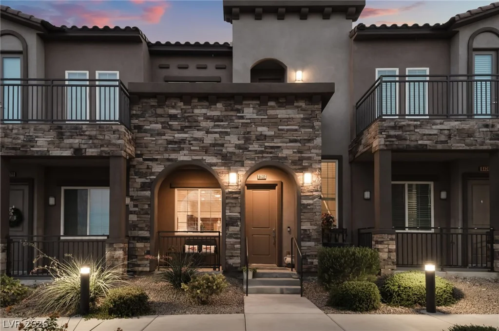 6432 Spring Jog, Las Vegas, NV 89166