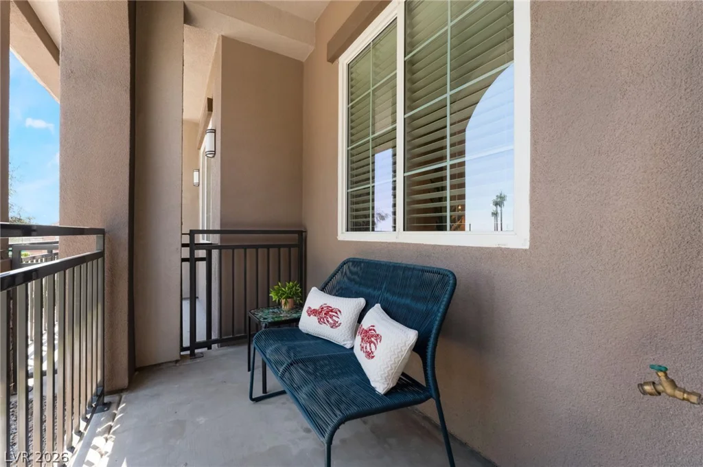 6432 Spring Jog, Las Vegas, NV 89166