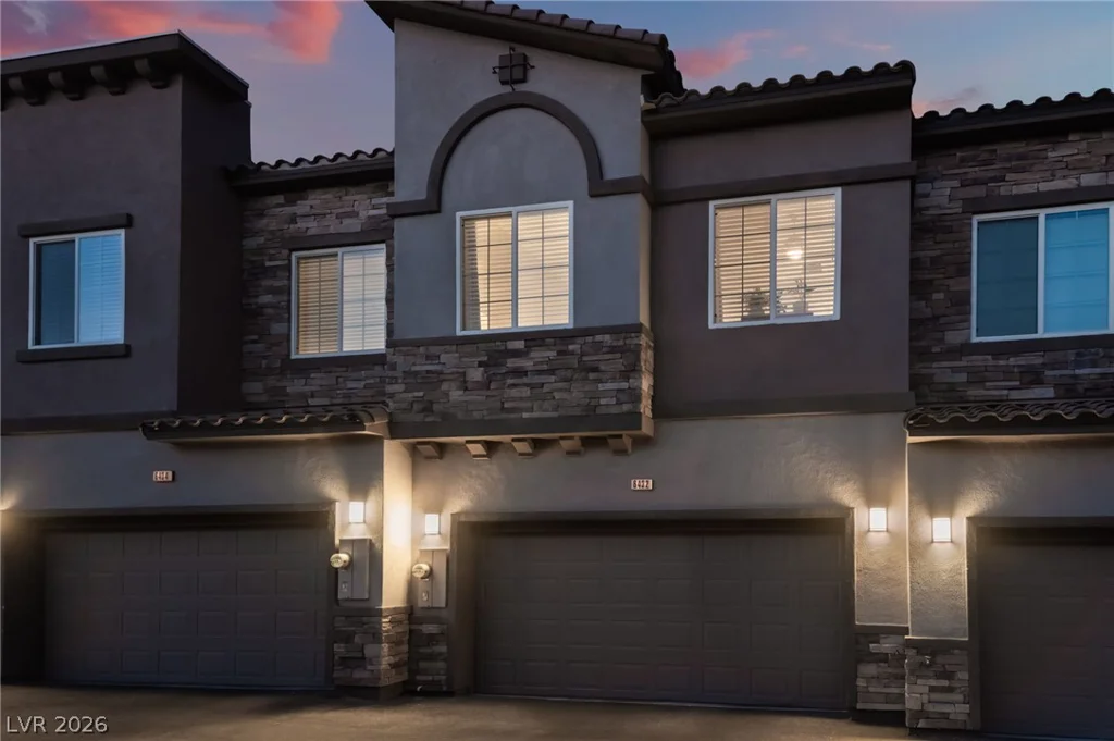 6432 Spring Jog, Las Vegas, NV 89166