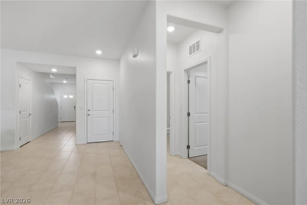 1754 Bonnie Bay, North Las Vegas, NV 89084