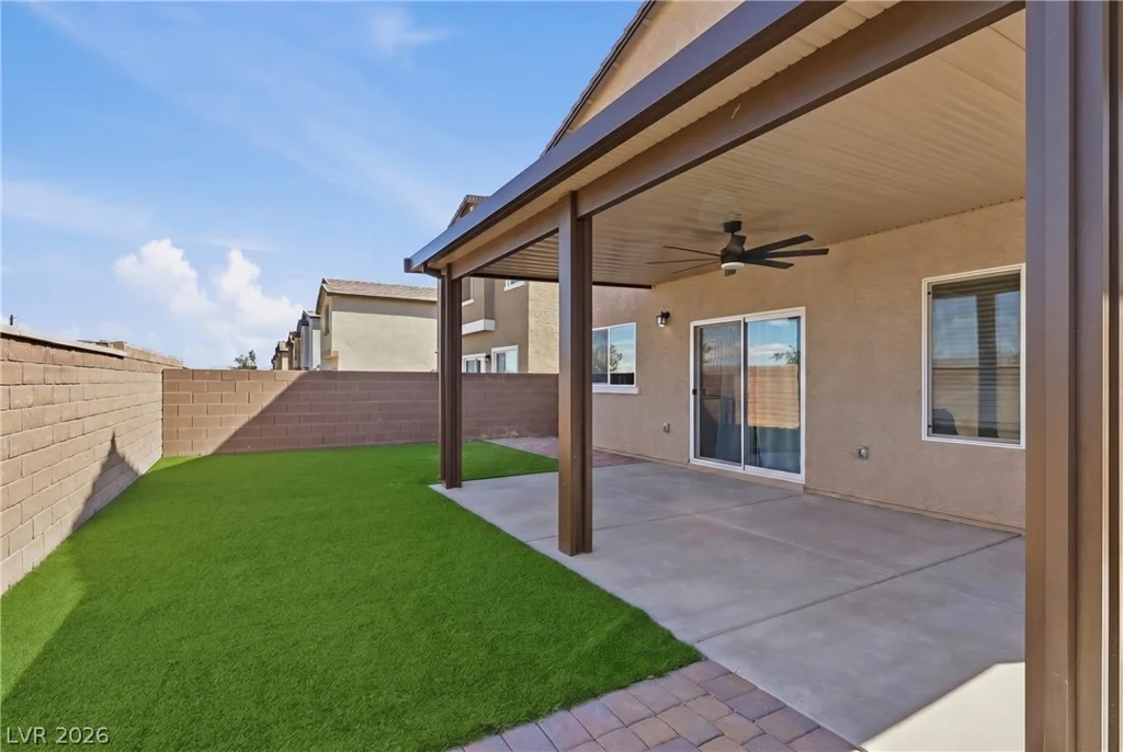 1754 Bonnie Bay, North Las Vegas, NV 89084