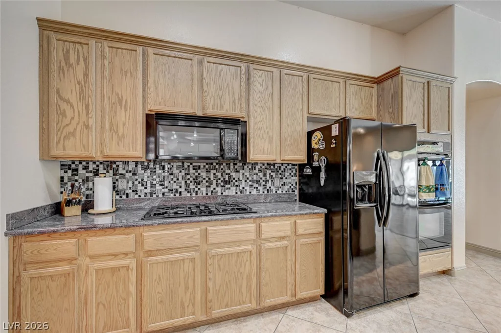 10093 Golden Bluff, Las Vegas, NV 89148