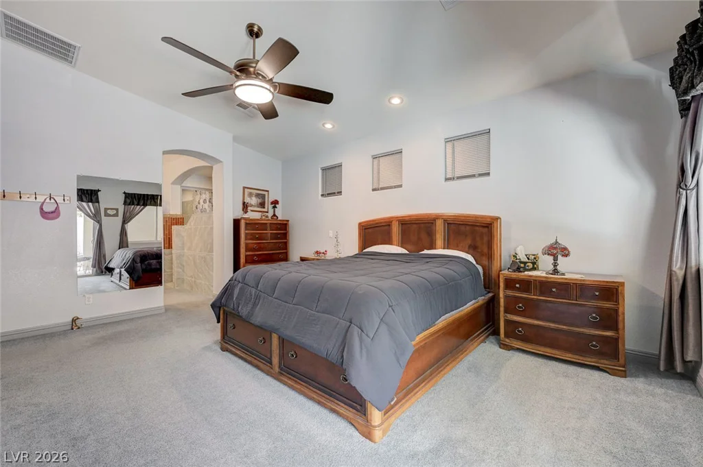 10093 Golden Bluff, Las Vegas, NV 89148