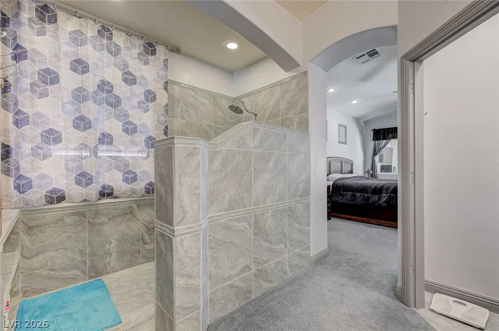 10093 Golden Bluff, Las Vegas, NV 89148
