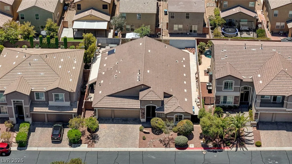10093 Golden Bluff, Las Vegas, NV 89148