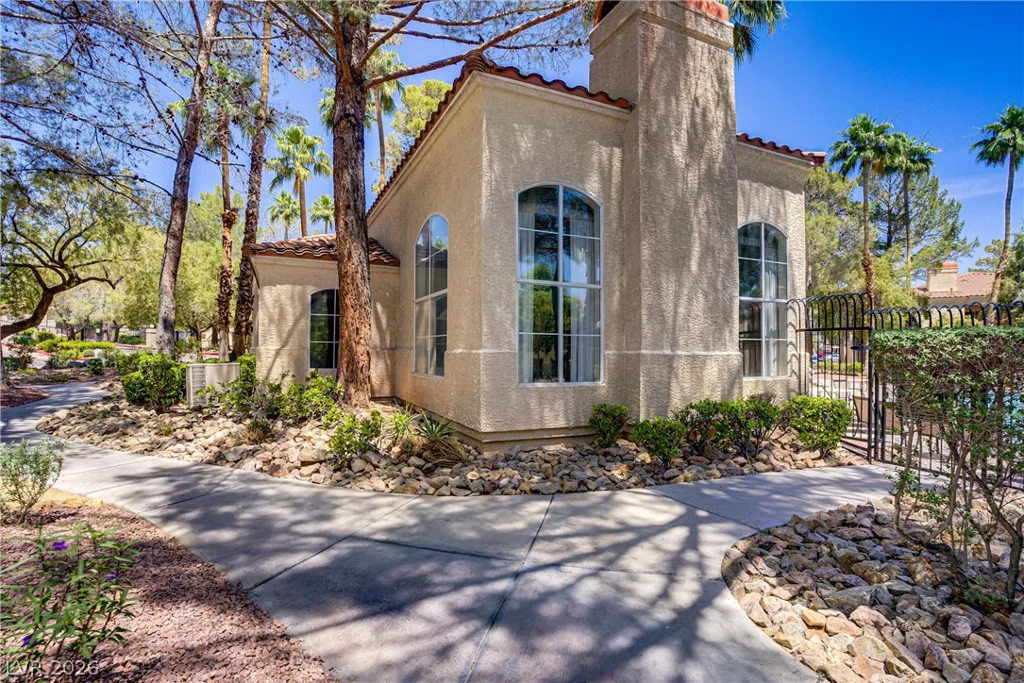 525 Indian Princess, Las Vegas, NV 89145